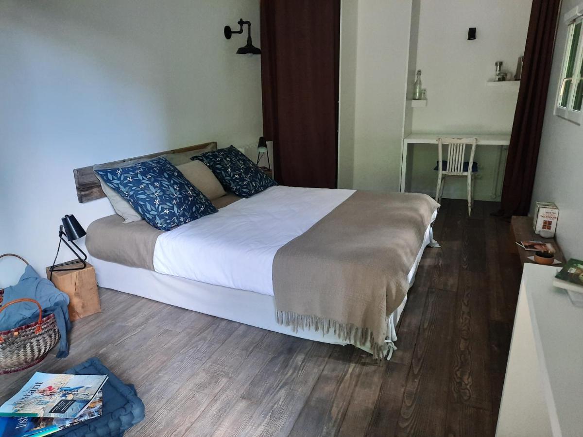 La Cabane De Troyes - Chambre D'Hotes Екстериор снимка
